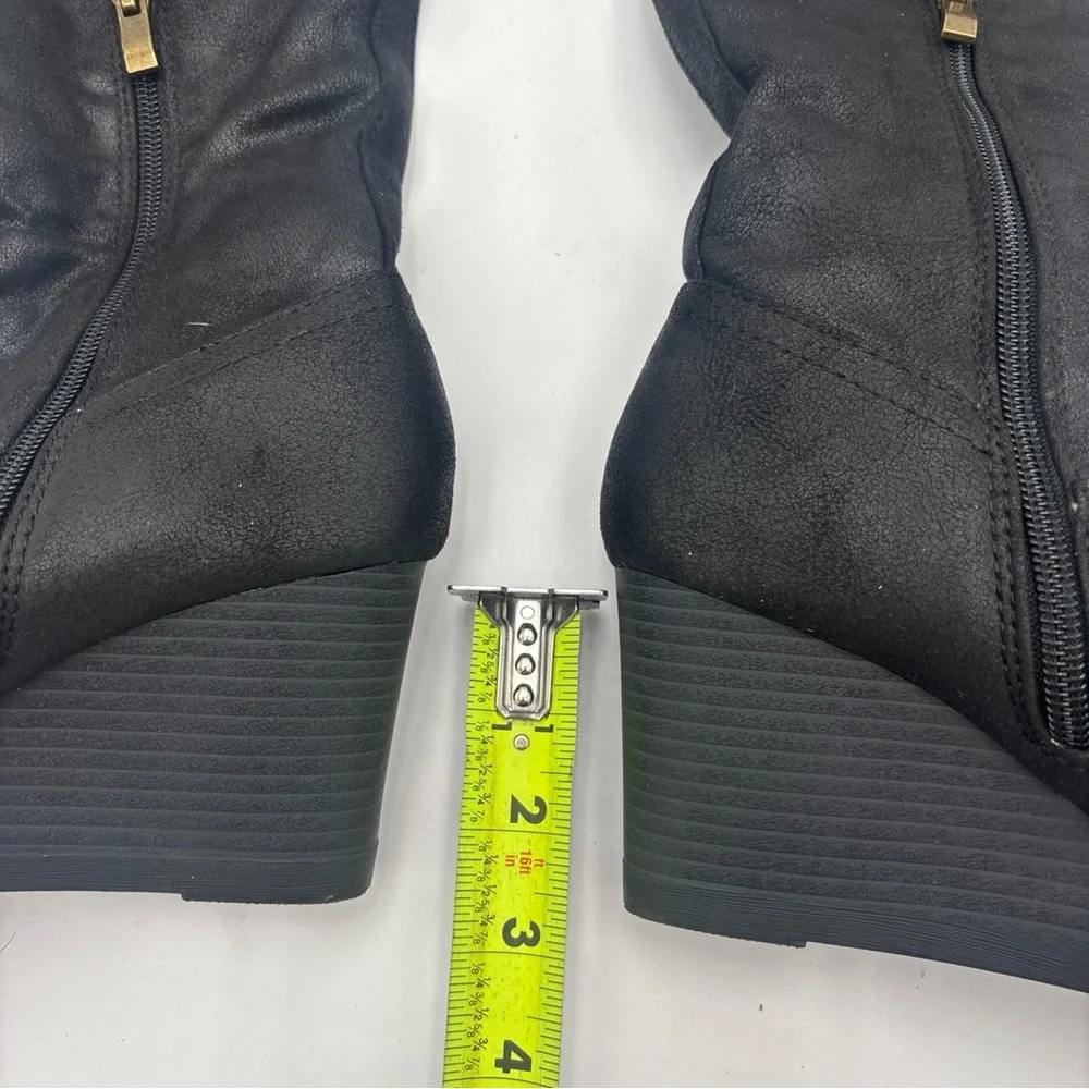 Elegant Black Wedge Boots‎